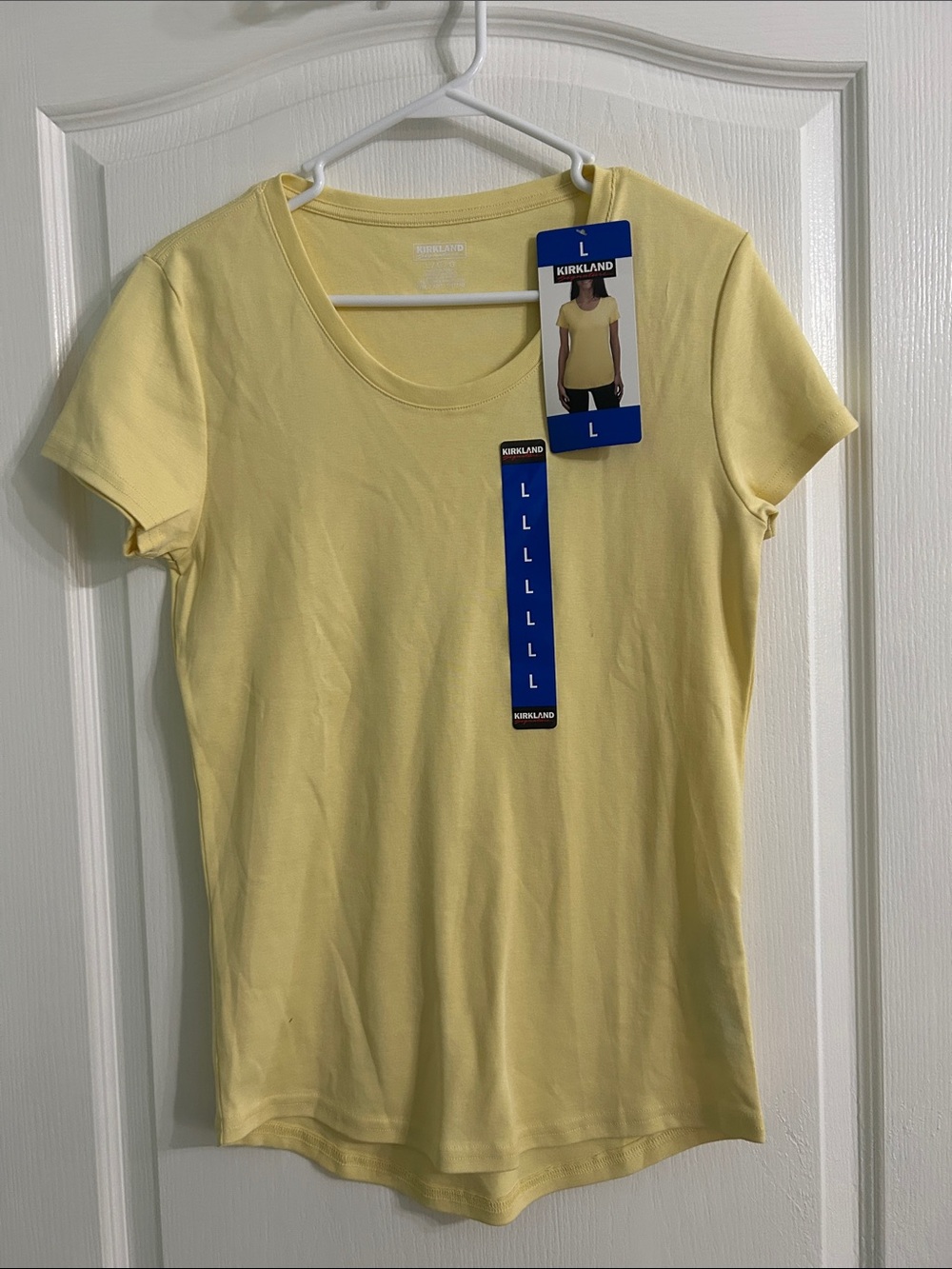 Kirkland Signature Scoop Neck Short Sleeve Tee — Light Yellow